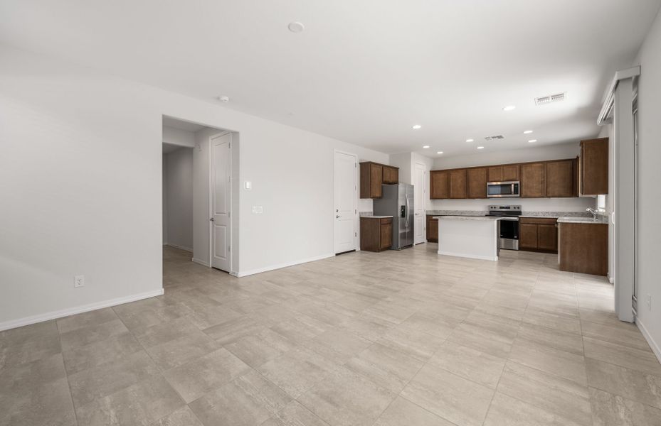 Spacious, unfurnished interior of a new home in Asante- Atrium Series, Surprise (Image 26). Spacious, unfurnished interior of a new home in Asante- Atrium Series, Surprise (Image 26).