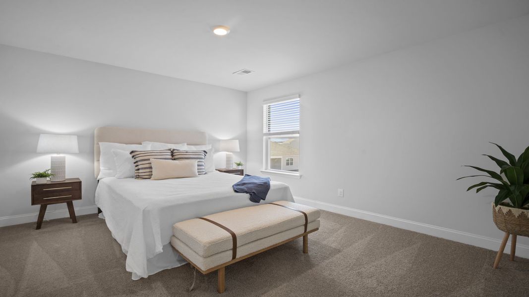 Representative furnished interior of a home built from the Manning by D.R. Horton in The Retreat at East Argent, Ridgeland (Image 28).