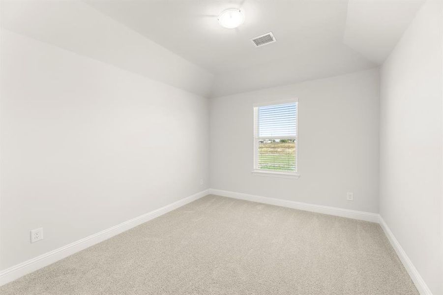 37. 2126 Rhodora - Bed 3