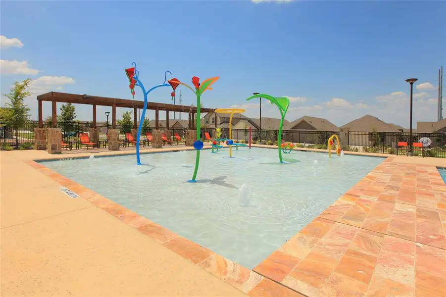 Community amenities in Elevon, Lavon (Image 6).