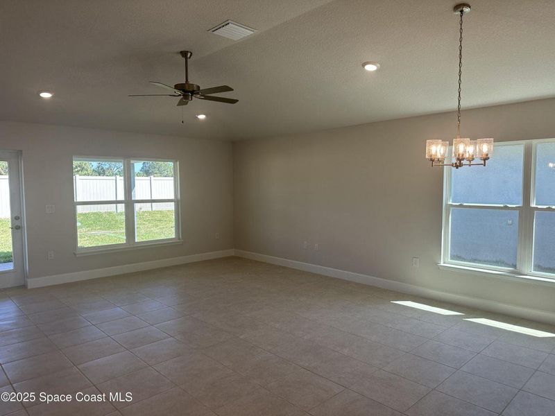Spacious, unfurnished interior of a new home in St. John Preserve, Palm Bay (Image 7). Spacious, unfurnished interior of a new home in St. John Preserve, Palm Bay (Image 7).