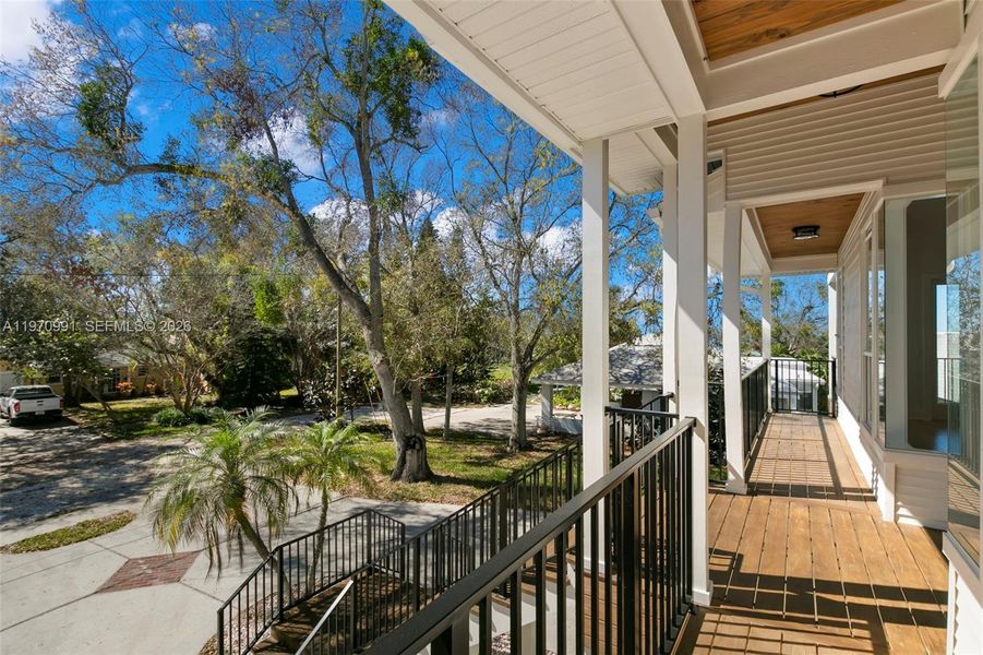 Exterior details and patio area of a home in , Crystal Beach (Image 24).