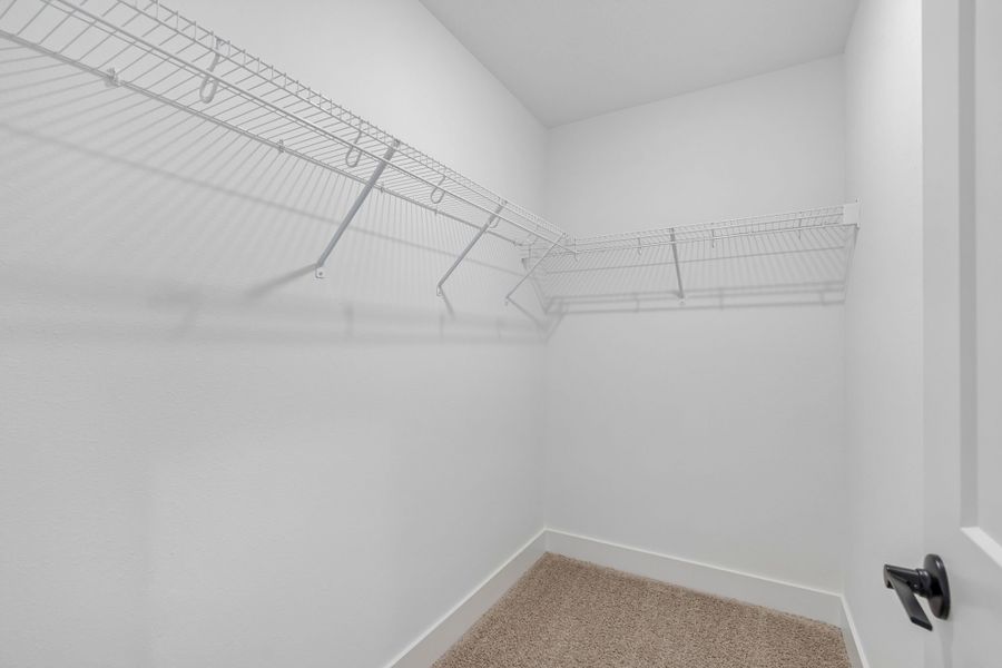 Representative unfurnished interior of a home built from the 1515 by Adams Homes in Winding Oaks, Weeki Wachee (Image 22).