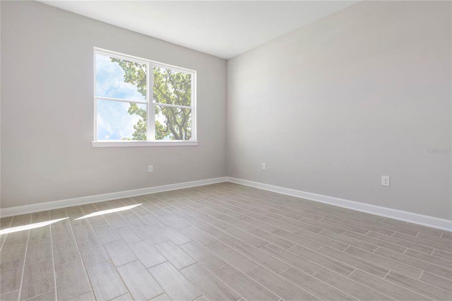 Spacious, unfurnished interior of a new home in , North Port (Image 22).