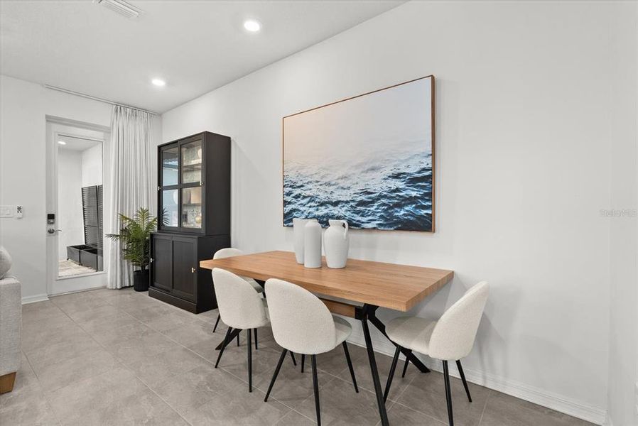 Furnished interior view inside a new home in , Sarasota (Image 14).