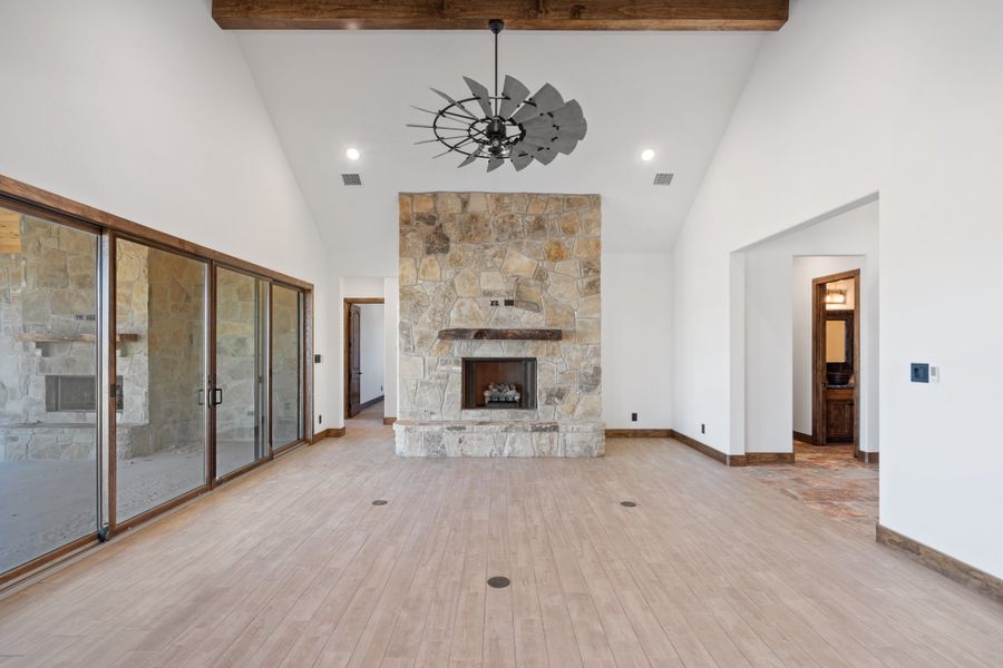 Image 18 of a home in Santana Ridge.