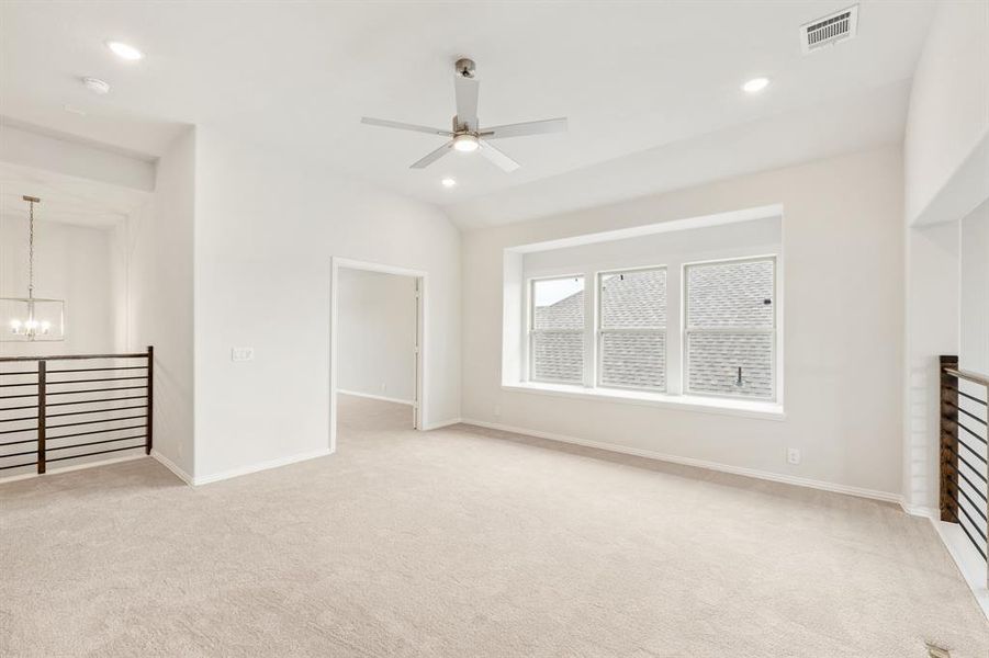 Spacious, unfurnished interior of a new home in Addison Hills, Cedar Hill (Image 18).