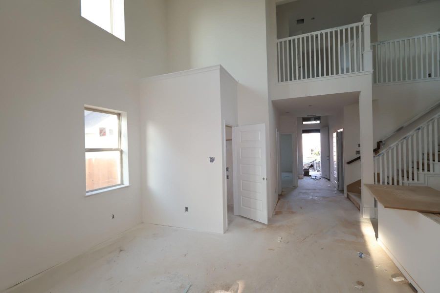 Sun-lit dining area - still under construction! Sun-lit dining area - still under construction!