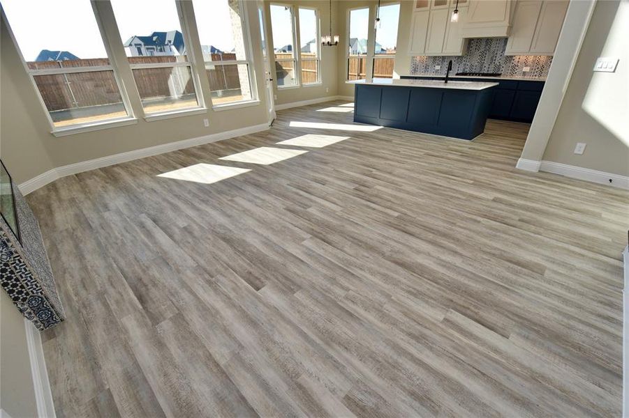 Spacious, unfurnished interior of a new home in , Prosper (Image 26).