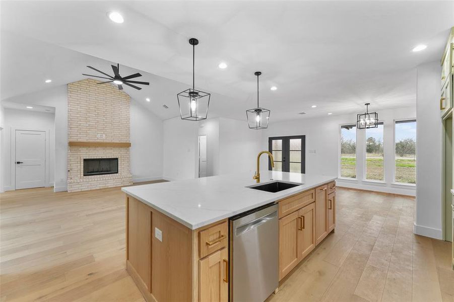 Furnished interior view inside a new home in , Corsicana (Image 12).