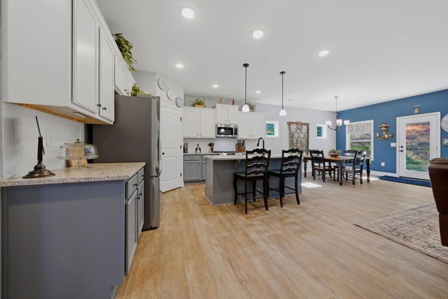 Furnished interior view inside a new home in , Villa Rica (Image 28).