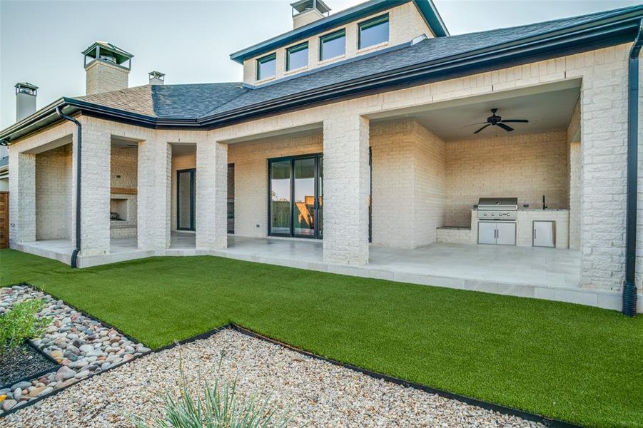 Front exterior of a new home in , Frisco, TX, highlighting curb appeal (Image 2).