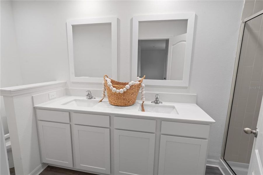 Furnished interior view inside a new home in , Kissimmee (Image 6).