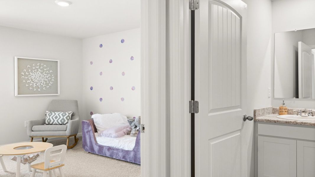 Representative furnished interior of a home built from the BELHAVEN by D.R. Horton in Pointe Park, Union City (Image 40).