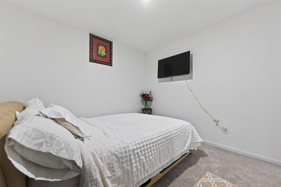 Furnished interior view inside a new home in The Grand Prairie: Watermill Collection, Hockley (Image 25).