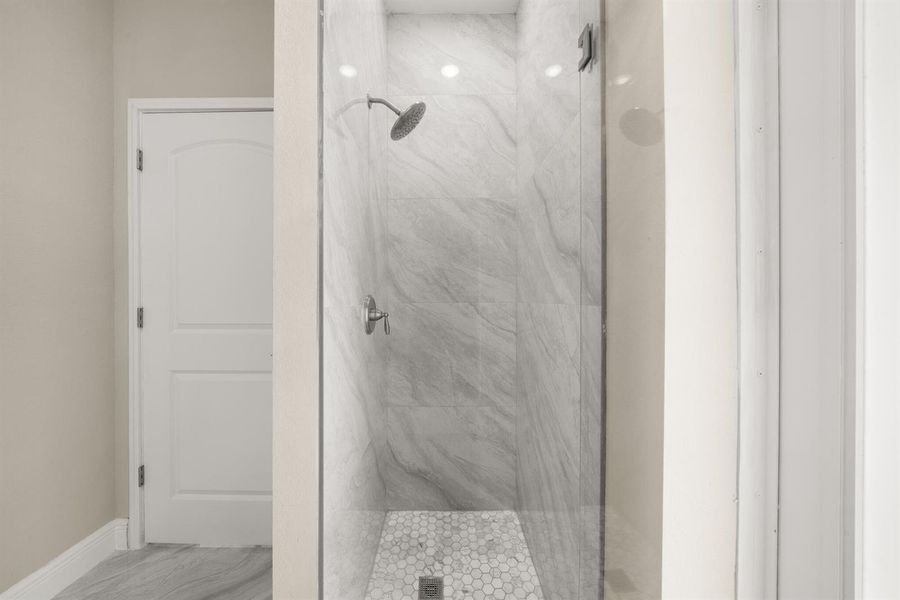 interior - third bathroom 3