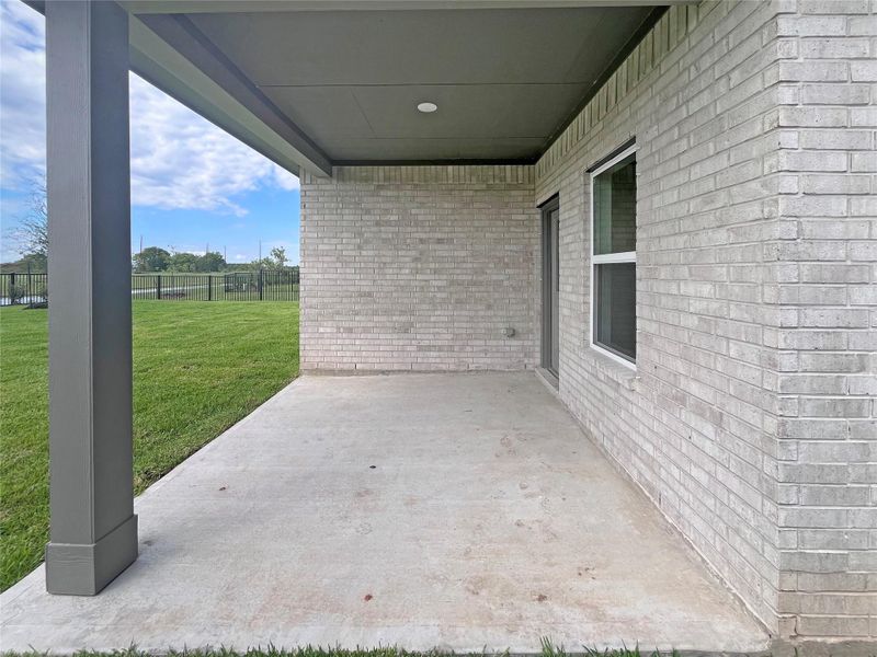 Exterior details and patio area of a home in Sierra Vista 60's, Iowa Colony (Image 2). Exterior details and patio area of a home in Sierra Vista 60's, Iowa Colony (Image 2).