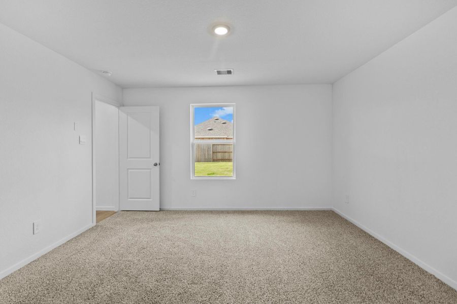 Spacious, unfurnished interior of a new home in Cypress Green, Hockley (Image 16). Spacious, unfurnished interior of a new home in Cypress Green, Hockley (Image 16).