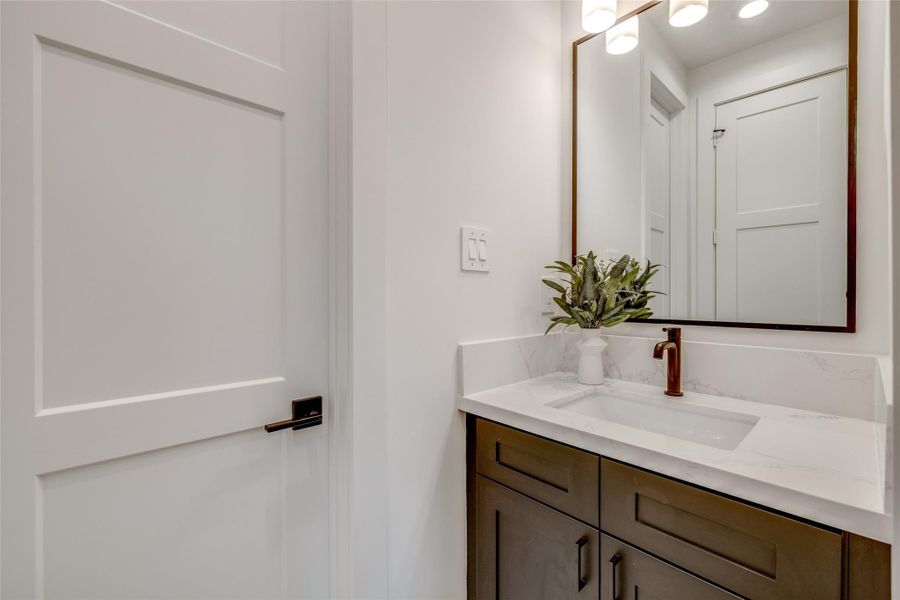 Image 43 of a home in .