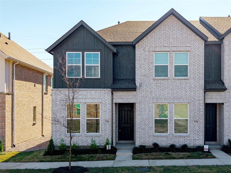 Gorgeous, new construction life style homes now available in Haltom City! Gorgeous, new construction life style homes now available in Haltom City!