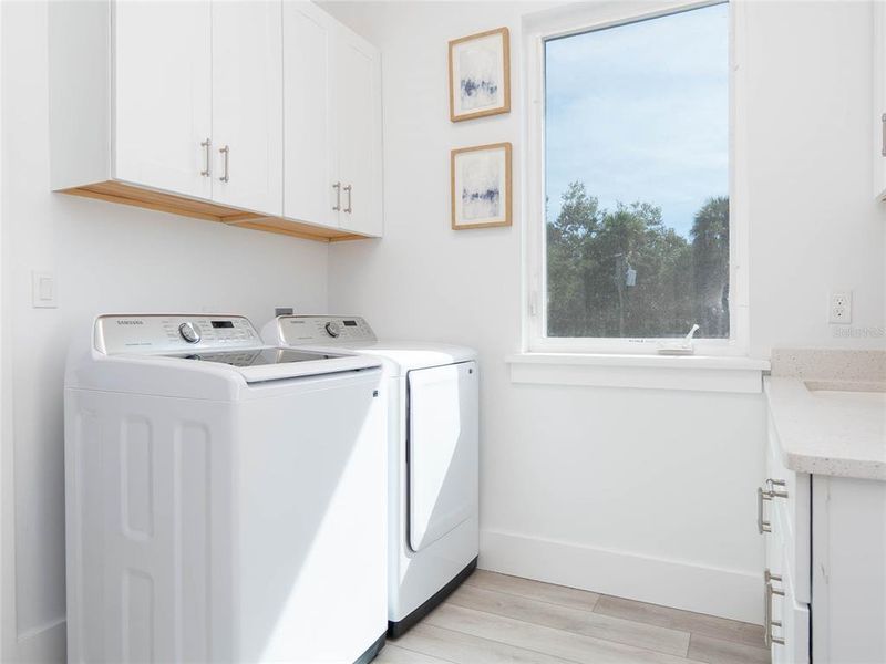 Furnished interior view inside a new home in , Englewood (Image 53).