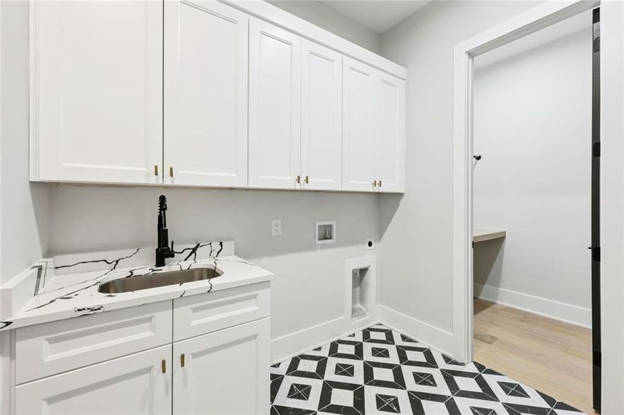 Furnished interior view inside a new home in , Auburn (Image 18).
