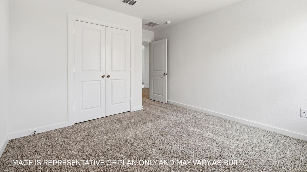 Representative unfurnished interior of a home built from the The Quincy by D.R. Horton in Rosenbusch Ranch, Leander (Image 24).