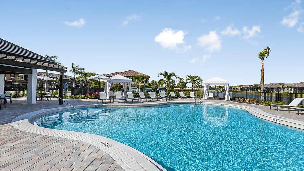 Community amenities in Esplanade by the Islands, Naples (Image 31).
