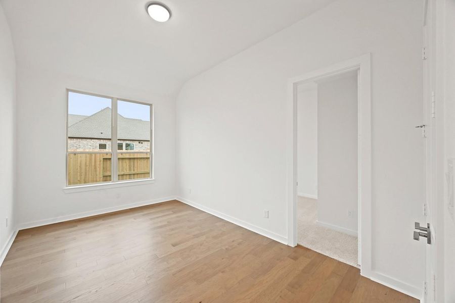 Spacious, unfurnished interior of a new home in Grand Central Park: 55ft. lots, Conroe (Image 20).