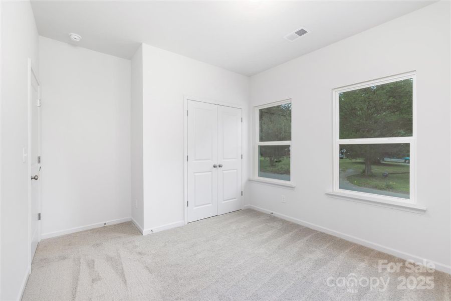 Spacious, unfurnished interior of a new home in , Charlotte (Image 18).