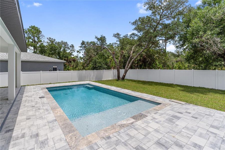 Exterior details and patio area of a home in , Port Charlotte (Image 31).