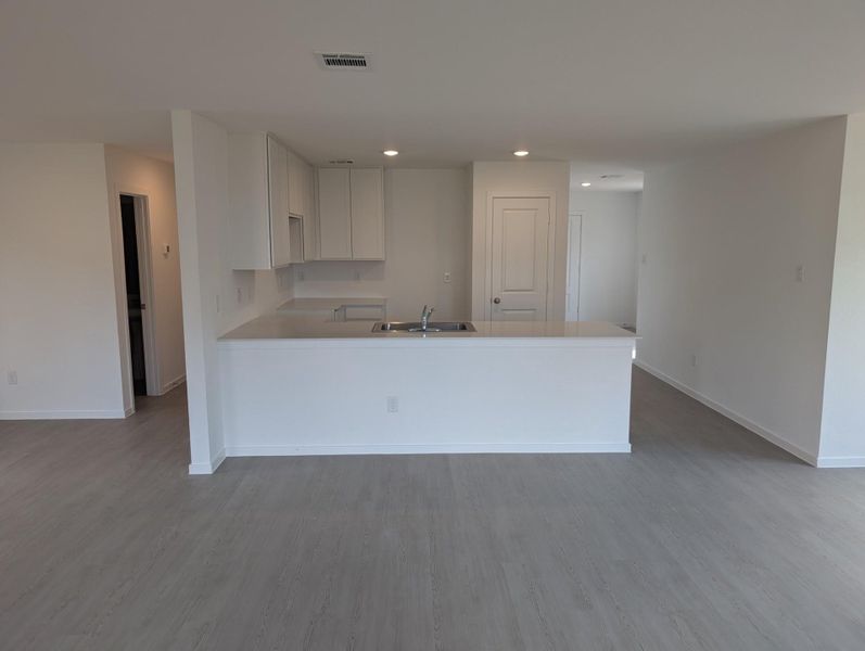 *Not actual home, pictures representative of floor plan* *Not actual home, pictures representative of floor plan*