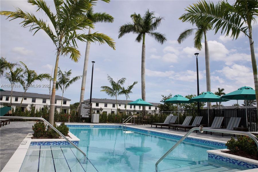 Community amenities in , Dania Beach (Image 37). Community amenities in , Dania Beach (Image 37).