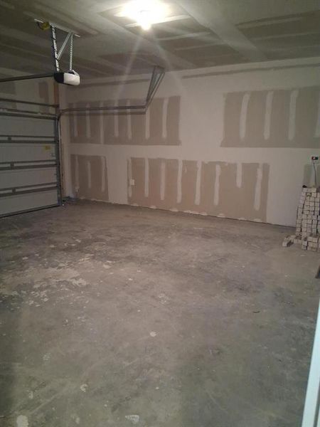 Spacious, unfurnished interior of a new home in Windrose Green, Angleton (Image 35). Spacious, unfurnished interior of a new home in Windrose Green, Angleton (Image 35).