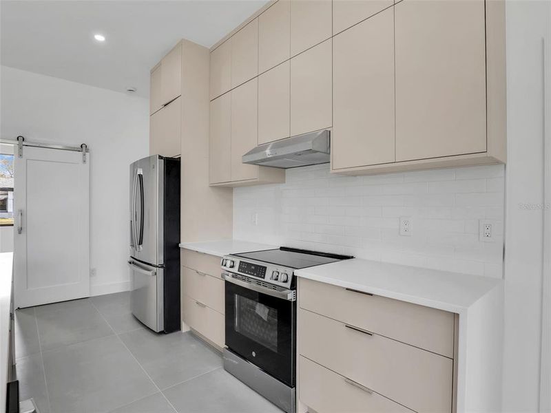 Furnished interior view inside a new home in , Port Charlotte (Image 12).