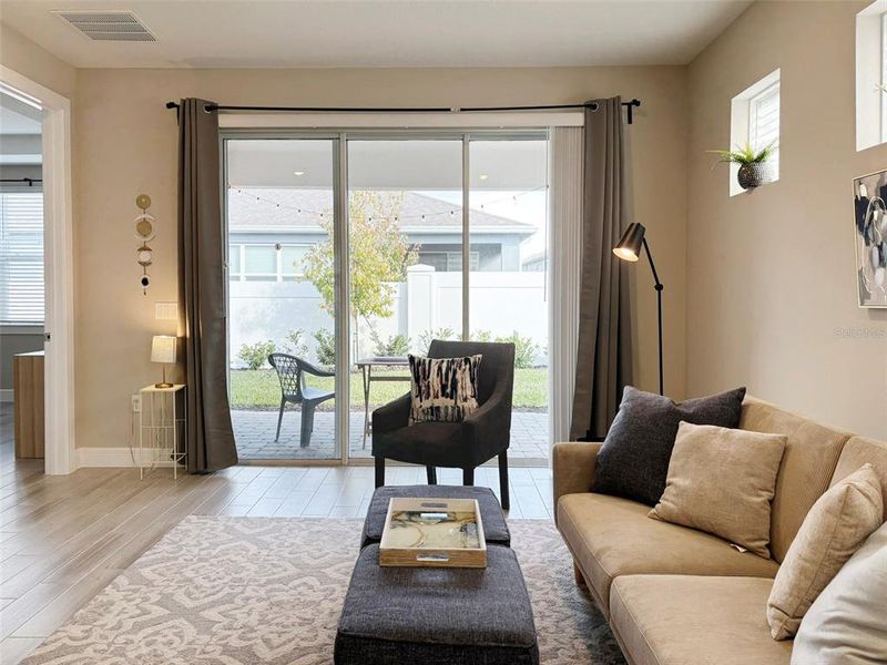 Furnished interior view inside a new home in Del Webb Oasis, Winter Garden (Image 5).