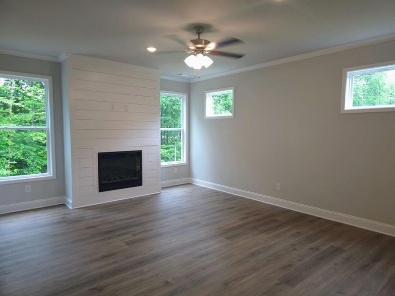 Spacious, unfurnished interior of a new home in , Duluth (Image 36).