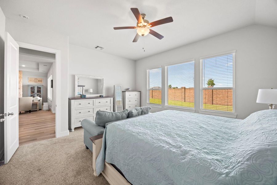 Furnished interior view inside a new home in , Santa Fe (Image 28).