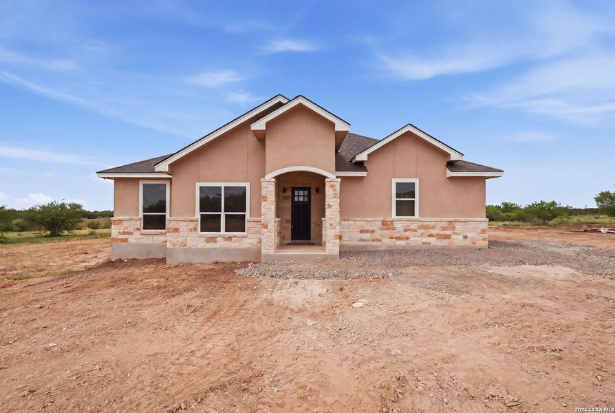In-progress construction of a new home in , Pleasanton, TX (Image 44).