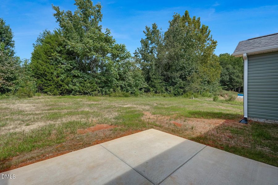 525 Grooms Rd Reidsville NC-large-033-02