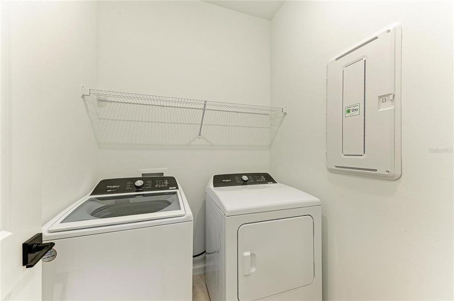 Close-up of interior finishes inside a home in , Bradenton (Image 17). Close-up of interior finishes inside a home in , Bradenton (Image 17).