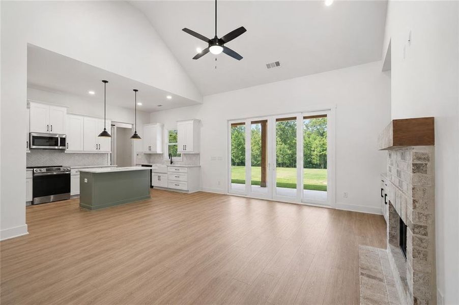 Spacious, unfurnished interior of a new home in , Ellijay (Image 22). Spacious, unfurnished interior of a new home in , Ellijay (Image 22).