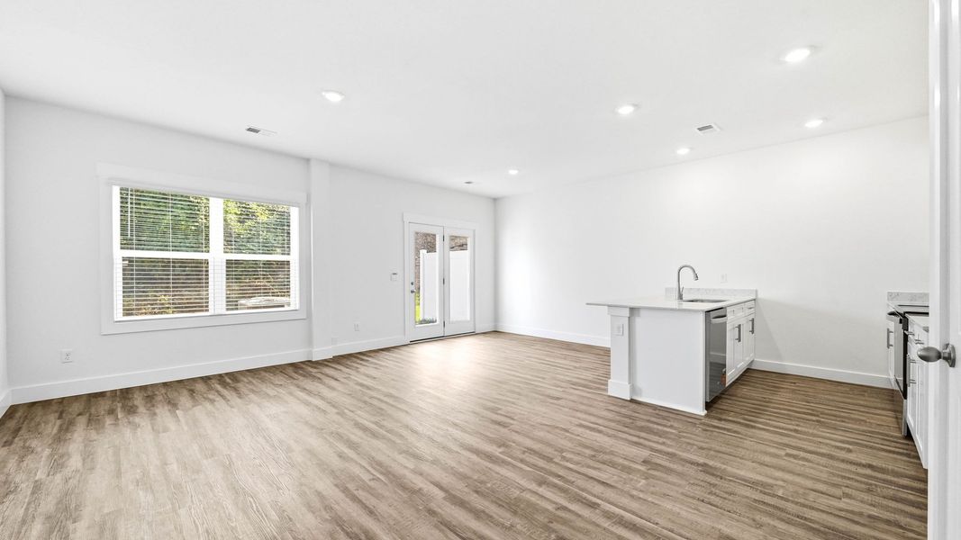 Spacious, unfurnished interior of a new home in The Arbor Townhomes, Kingsport (Image 23). Spacious, unfurnished interior of a new home in The Arbor Townhomes, Kingsport (Image 23).