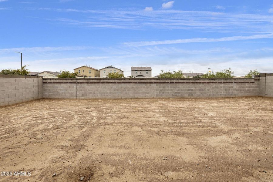 14-web-or-mls-_TM_1590 14-web-or-mls-_TM_1590