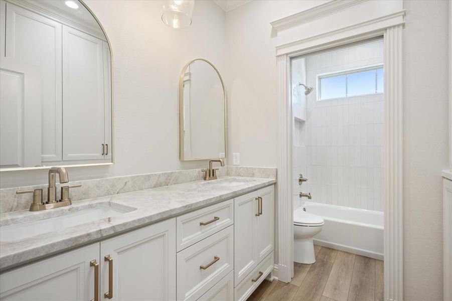 Furnished interior view inside a new home in , Robinson (Image 8).