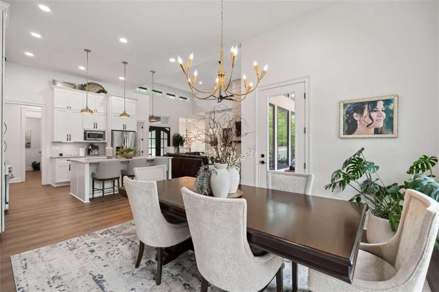 Furnished interior view inside a new home in , Whitesburg (Image 19).