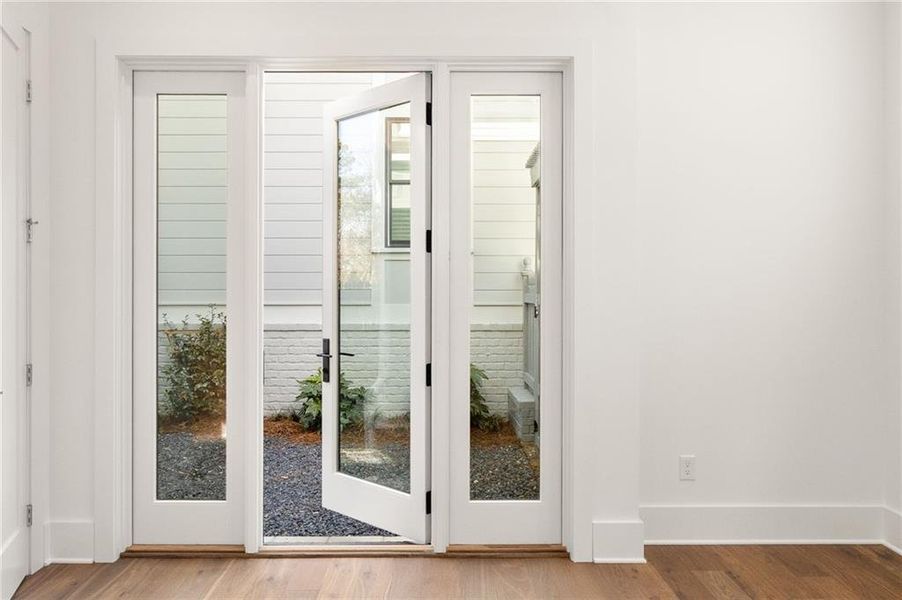 Spacious, unfurnished interior of a new home in , Chattahoochee Hills (Image 13).