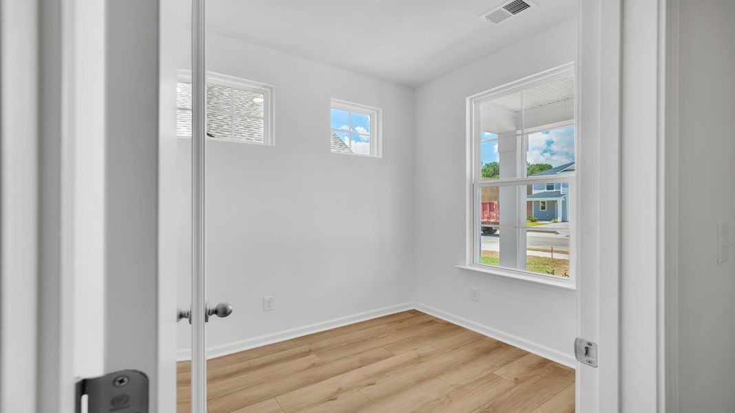 Spacious, unfurnished interior of a new home in Creekside at Andrews, Summerville (Image 17). Spacious, unfurnished interior of a new home in Creekside at Andrews, Summerville (Image 17).