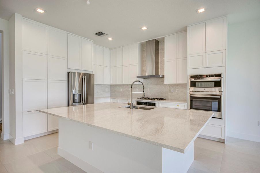 Furnished interior view inside a new home in Apex at Avenir, Palm Beach Gardens (Image 30). Furnished interior view inside a new home in Apex at Avenir, Palm Beach Gardens (Image 30).