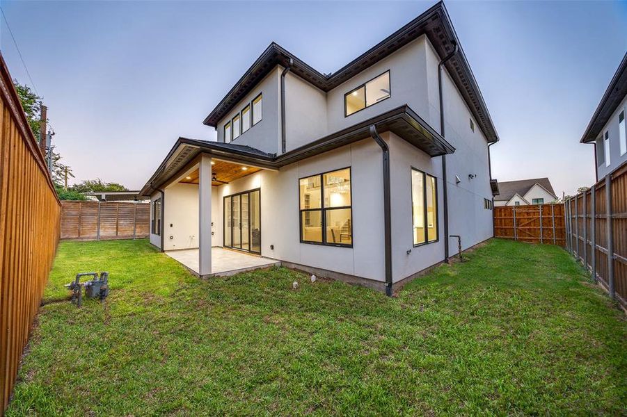 Front exterior of a new home in , Dallas, TX, highlighting curb appeal (Image 2). Front exterior of a new home in , Dallas, TX, highlighting curb appeal (Image 2).